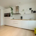 Out Of Office With Terrace By Interhome 公寓