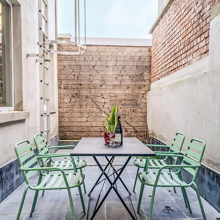 Apartment Sea Of Tranquility With Terrace By Interhome *