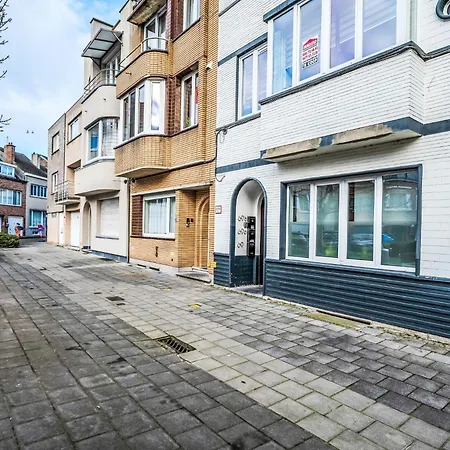 Out Of Office With Terrace By Interhome 아파트 오스텐드