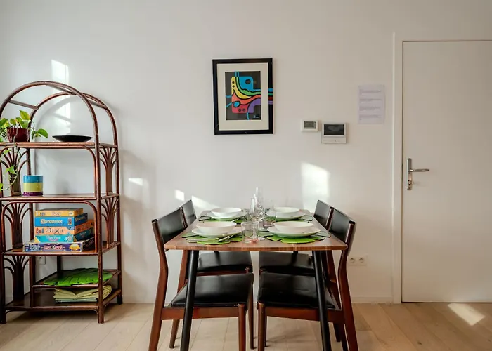 아파트 Out Of Office With Terrace By Interhome *